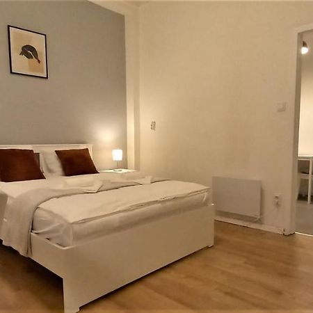 Апартаменти Quiet And Private Studio In The Center Будапешт Екстер'єр фото
