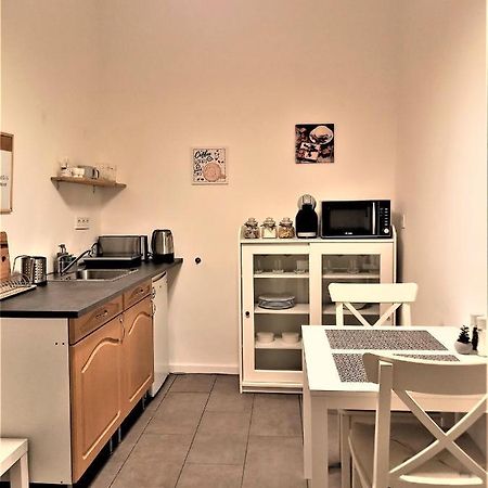 Апартаменти Quiet And Private Studio In The Center Будапешт Екстер'єр фото